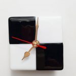 Zegar ze szkła 10x10 cm